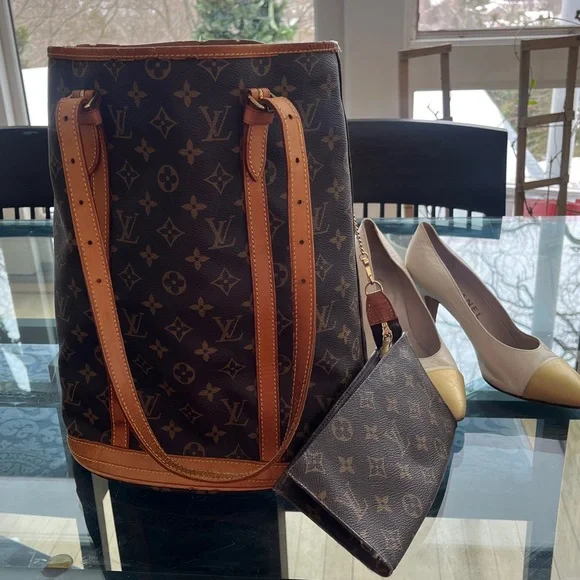 Louis Vuitton Monogram Brown Bucket Bag With Wallet